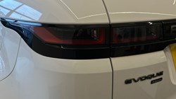 2022 (22) LAND ROVER RANGE ROVER EVOQUE 1.5 P300e R-Dynamic SE 5dr Auto 4944819