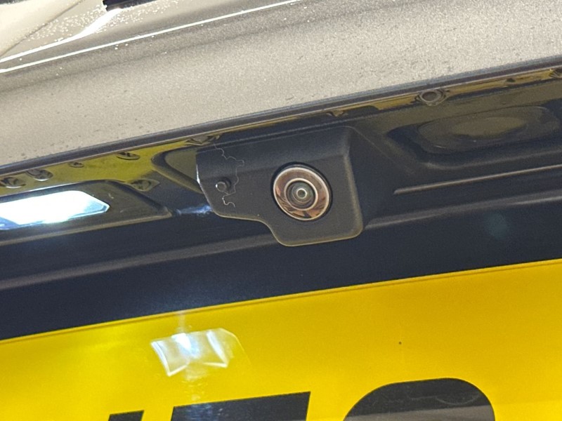 2023 (72) JAGUAR F-PACE 2.0 P400e R-Dynamic Black 5dr Auto AWD 4942259