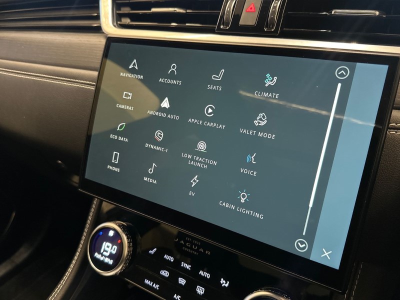 2023 (72) JAGUAR F-PACE 2.0 P400e R-Dynamic Black 5dr Auto AWD 4942248