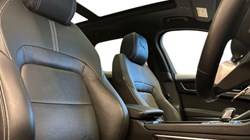 2023 (72) JAGUAR F-PACE 2.0 P400e R-Dynamic Black 5dr Auto AWD 4942243