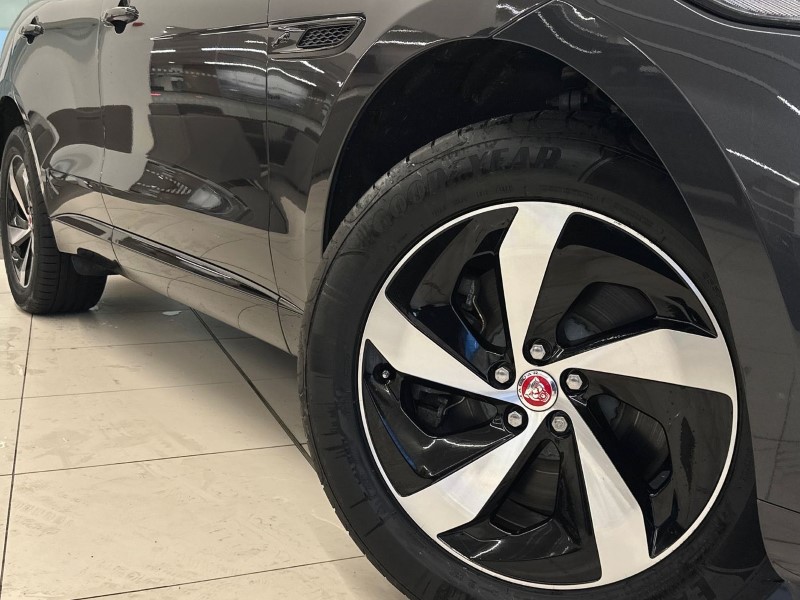 2023 (72) JAGUAR F-PACE 2.0 P400e R-Dynamic Black 5dr Auto AWD 4942262