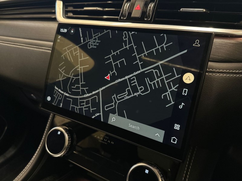 2023 (72) JAGUAR F-PACE 2.0 P400e R-Dynamic Black 5dr Auto AWD 4942228