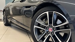 2019 (69) JAGUAR F-TYPE 2.0 R-Dynamic 2dr Auto 4957628