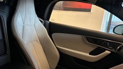2019 (69) JAGUAR F-TYPE 2.0 R-Dynamic 2dr Auto 4957622