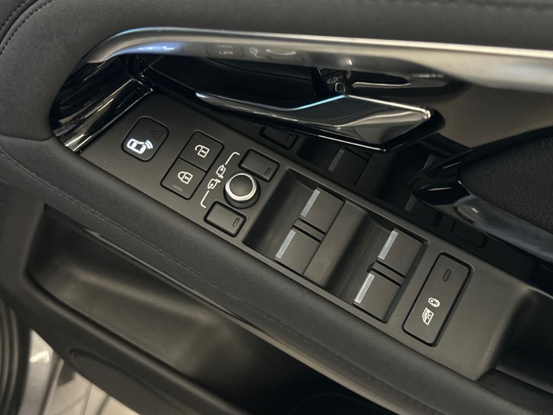 2021 (21) LAND ROVER RANGE ROVER EVOQUE 2.0 P250 R-Dynamic SE 5dr Auto 4982808