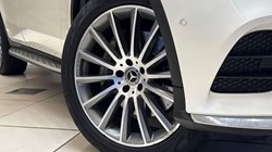 2018 (68) MERCEDES-BENZ GLC 220d 4Matic AMG Line Premium 5dr 9G-Tronic 4931882