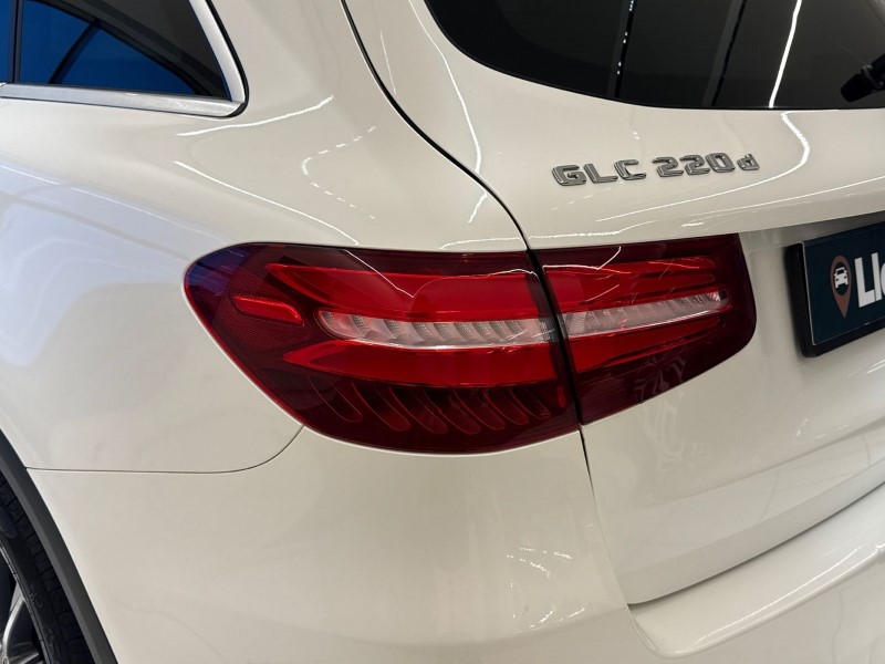 2018 (68) MERCEDES-BENZ GLC 220d 4Matic AMG Line Premium 5dr 9G-Tronic 4931862