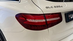 2018 (68) MERCEDES-BENZ GLC 220d 4Matic AMG Line Premium 5dr 9G-Tronic 4931862