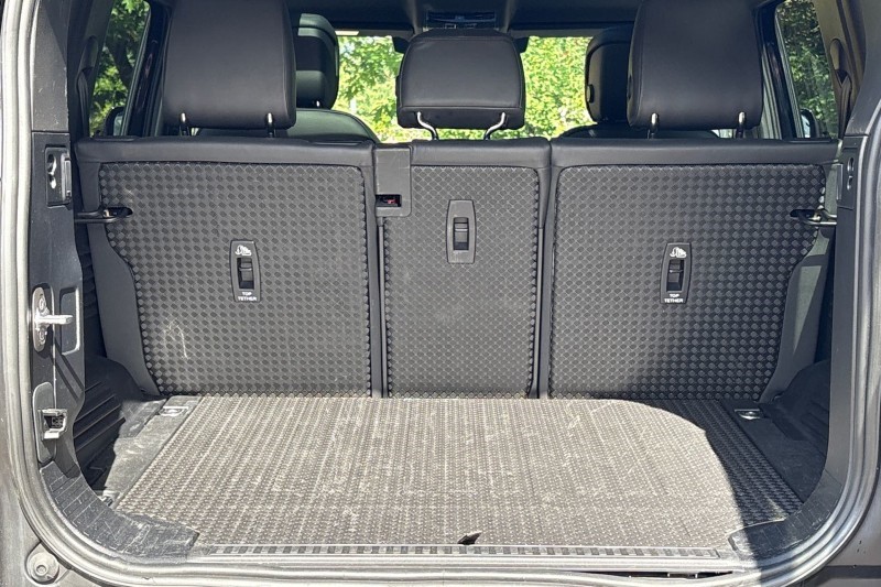 2023 (23) LAND ROVER DEFENDER 3.0 D250 X-Dynamic HSE 110 5dr Auto 5475564