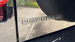 2023 (23) LAND ROVER DEFENDER 3.0 D250 X-Dynamic HSE 110 5dr Auto 5475603