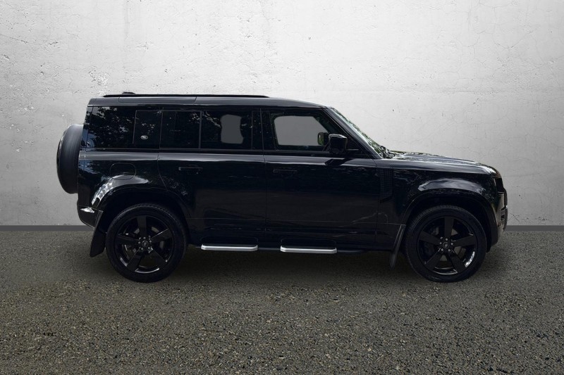 2023 (23) LAND ROVER DEFENDER 3.0 D250 X-Dynamic HSE 110 5dr Auto 5475559