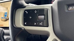 2023 (23) LAND ROVER DEFENDER 3.0 D250 X-Dynamic HSE 110 5dr Auto 5475582