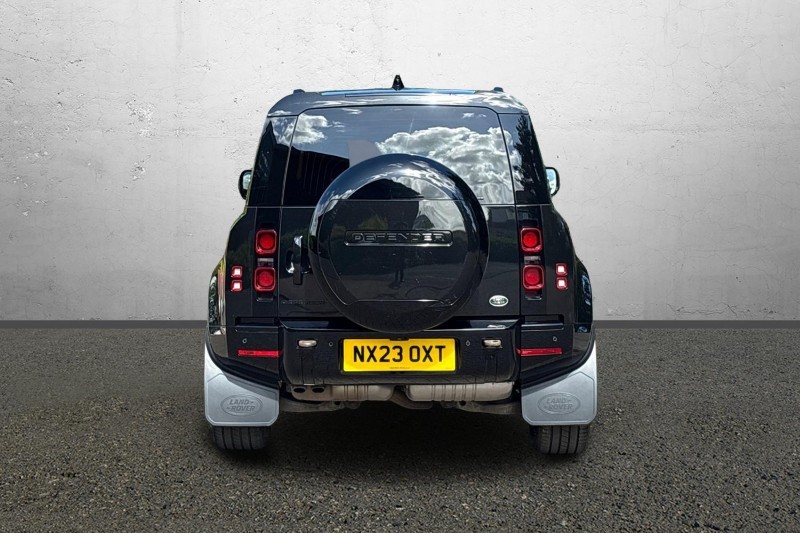 2023 (23) LAND ROVER DEFENDER 3.0 D250 X-Dynamic HSE 110 5dr Auto 5475560