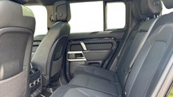 2023 (23) LAND ROVER DEFENDER 3.0 D250 X-Dynamic HSE 110 5dr Auto 5475558