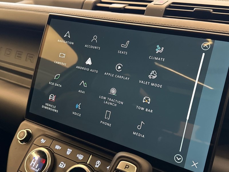 2025 (75) LAND ROVER DEFENDER 3.0 D350 X-Dynamic HSE 90 3dr Auto 4943202