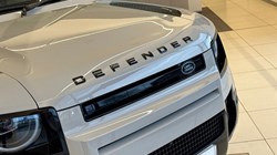 2025 (75) LAND ROVER DEFENDER 3.0 D350 X-Dynamic HSE 90 3dr Auto 4943212