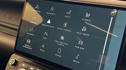 2025 (75) LAND ROVER DEFENDER 3.0 D350 X-Dynamic HSE 90 3dr Auto 5252816