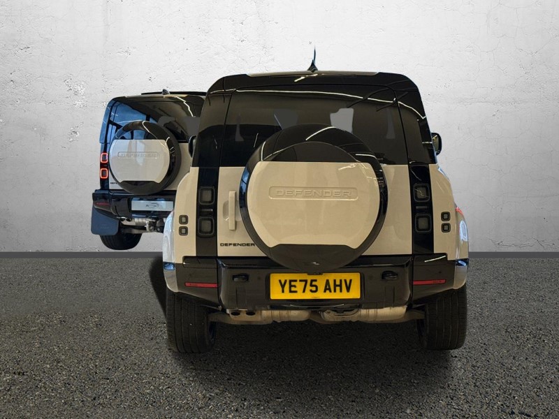 2025 (75) LAND ROVER DEFENDER 3.0 D350 X-Dynamic HSE 90 3dr Auto 4943177