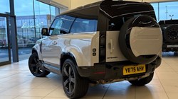 2025 (75) LAND ROVER DEFENDER 3.0 D350 X-Dynamic HSE 90 3dr Auto 4943221