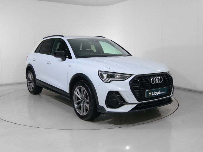 2021 (71) AUDI Q3 45 TFSI e Black Edition 5dr S Tronic