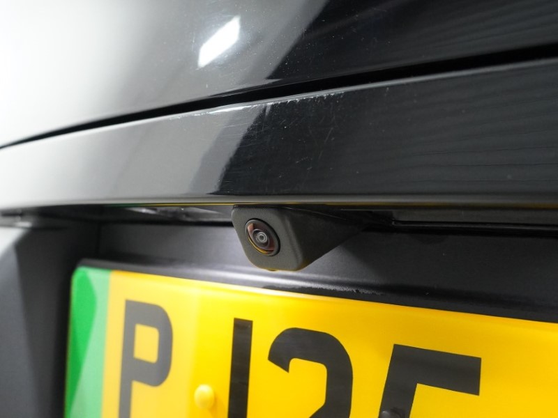 2025 (25) BYD SEALION 7 390kW Excellence AWD 91kWh 5dr Auto 4355593