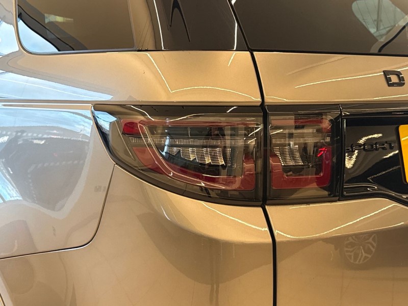 2022 (22) LAND ROVER DISCOVERY SPORT 2.0 D200 R-Dynamic SE 5dr Auto [5 Seat] 4946627