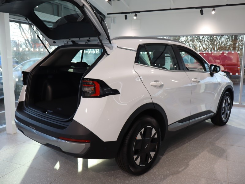  KIA SPORTAGE 1.6T GDi HEV Pure 5dr Auto 4897799