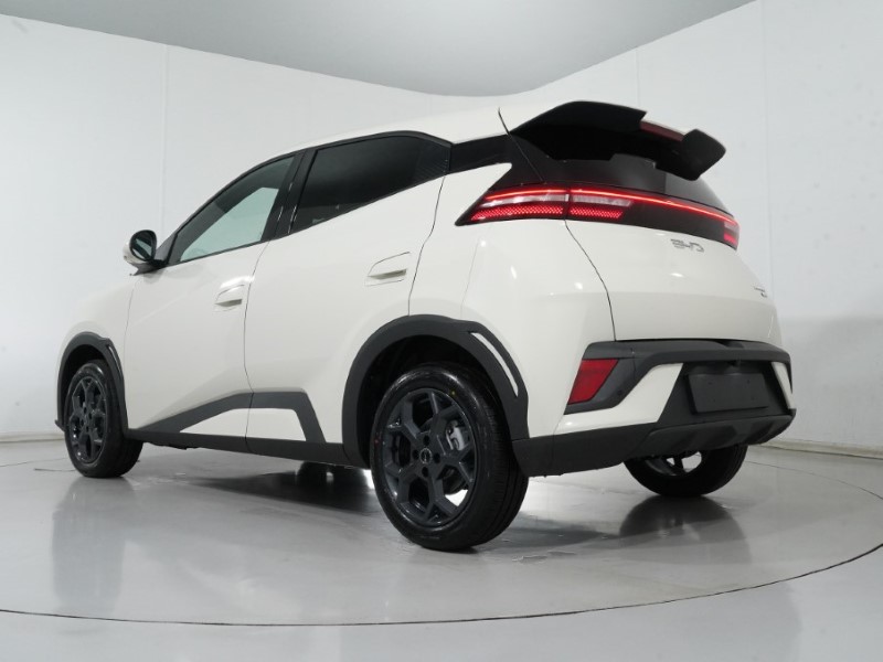 2025 (25) BYD DOLPHIN SURF 115kW Comfort 43kWh 5dr Auto 4427369