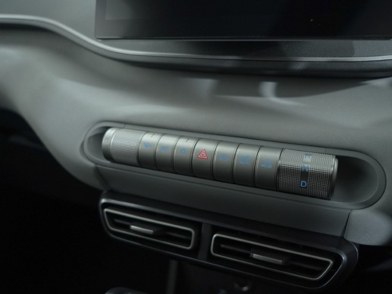 2025 (25) BYD DOLPHIN SURF 115kW Comfort 43kWh 5dr Auto 4427337