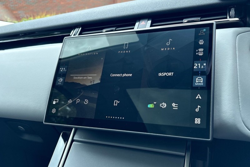 2024 (74) LAND ROVER RANGE ROVER VELAR 2.0 D200 MHEV Dynamic HSE 5dr Auto 5453031