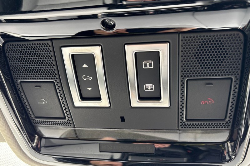 2024 (74) LAND ROVER RANGE ROVER VELAR 2.0 D200 MHEV Dynamic HSE 5dr Auto 5453056