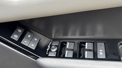 2024 (74) LAND ROVER RANGE ROVER VELAR 2.0 D200 MHEV Dynamic HSE 5dr Auto 5453024