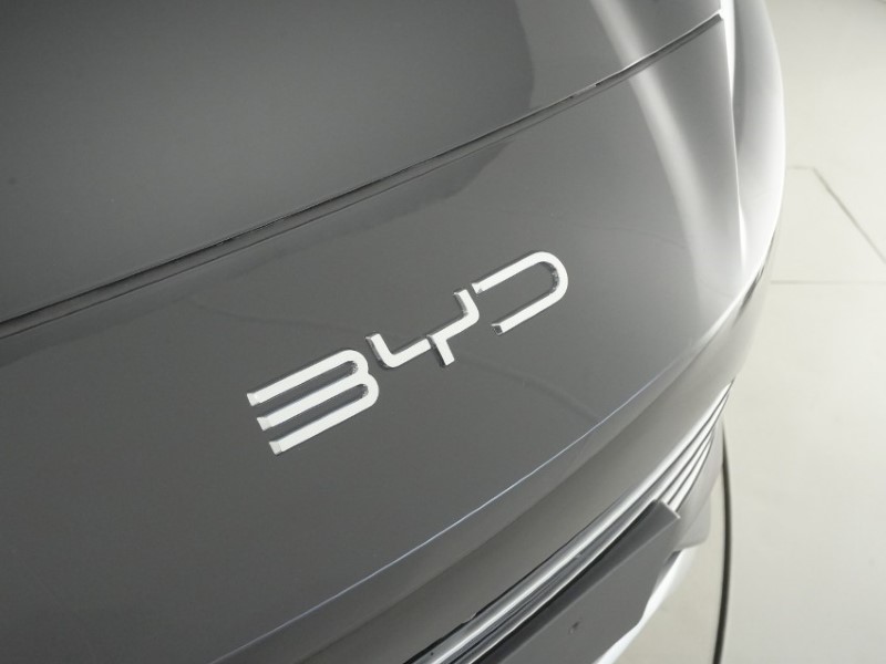  BYD SEAL U 1.5 DM-i Boost 5dr Auto 5600362