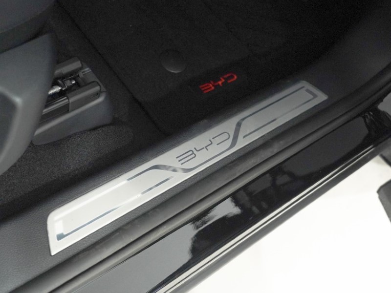  BYD SEAL U 1.5 DM-i Boost 5dr Auto 5600376