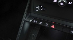 2020 (70) AUDI Q3 35 TFSI S Line 5dr 4411289