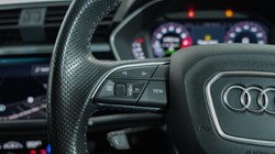 2020 (70) AUDI Q3 35 TFSI S Line 5dr 4411291