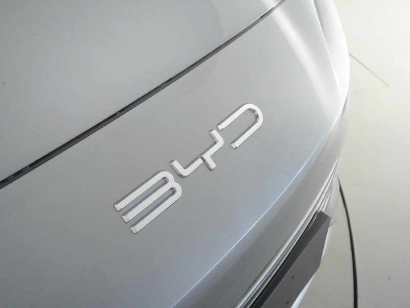  BYD SEAL U 1.5 DM-i Boost 5dr Auto 5600165