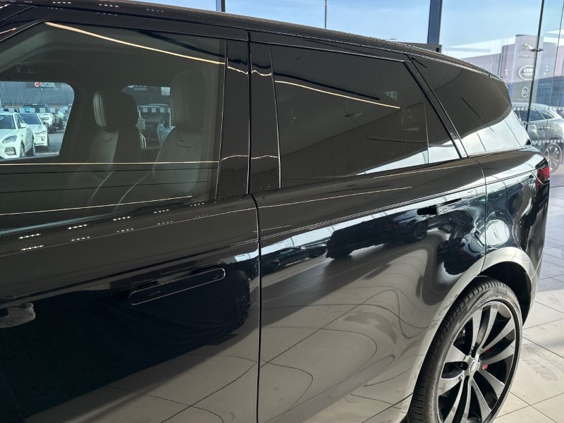 2023 (73) LAND ROVER RANGE ROVER SPORT 3.0 D300 Dynamic SE 5dr Auto 4997398