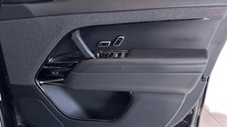 2023 (73) LAND ROVER RANGE ROVER SPORT 3.0 D300 Dynamic SE 5dr Auto 4997369