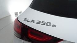 2022 (22) MERCEDES-BENZ GLA 250e Exclusive Edition Premium 5dr Auto 4497569
