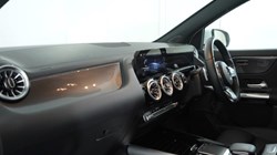 2022 (22) MERCEDES-BENZ GLA 250e Exclusive Edition Premium 5dr Auto 4497579