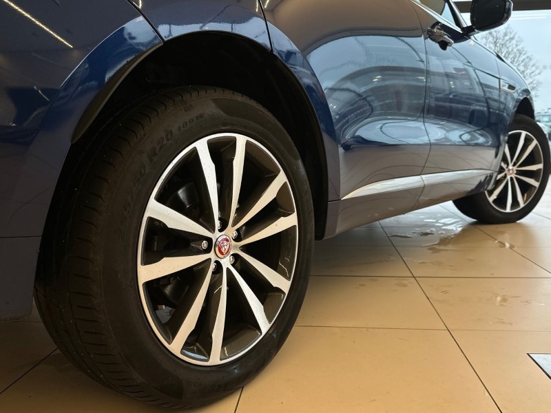 2022 (22) JAGUAR F-PACE 2.0 P400e R-Dynamic SE 5dr Auto AWD 4978296