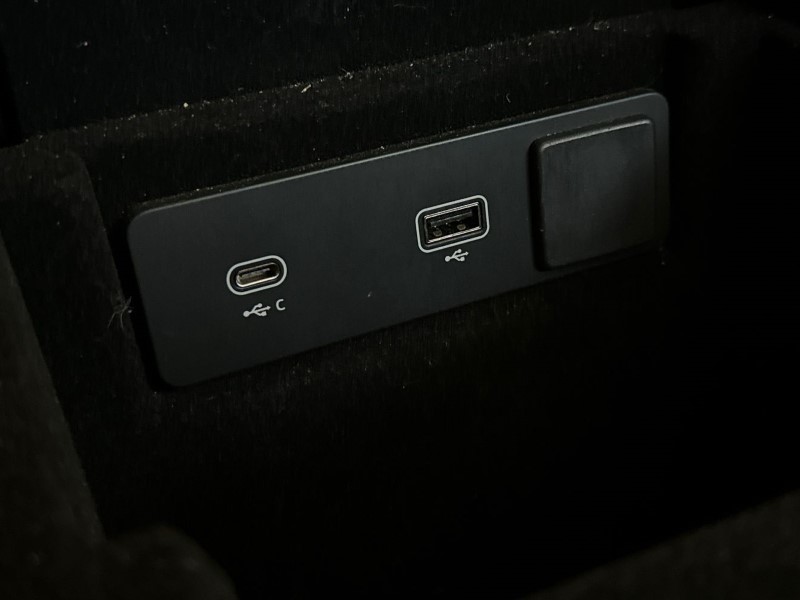 2022 (22) JAGUAR F-PACE 2.0 P400e R-Dynamic SE 5dr Auto AWD 4978283