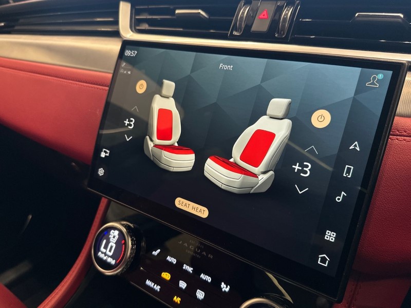 2022 (22) JAGUAR F-PACE 2.0 P400e R-Dynamic SE 5dr Auto AWD 4978281