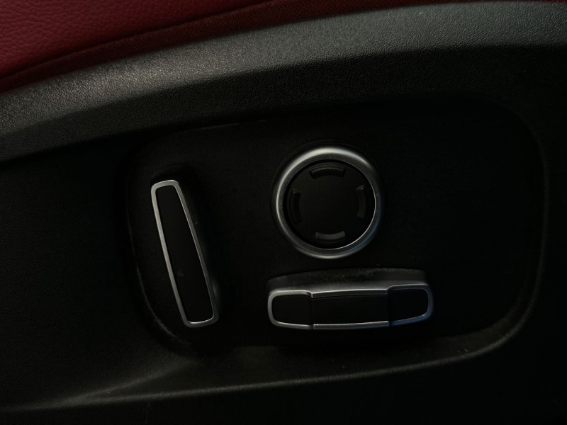 2022 (22) JAGUAR F-PACE 2.0 P400e R-Dynamic SE 5dr Auto AWD 4978271