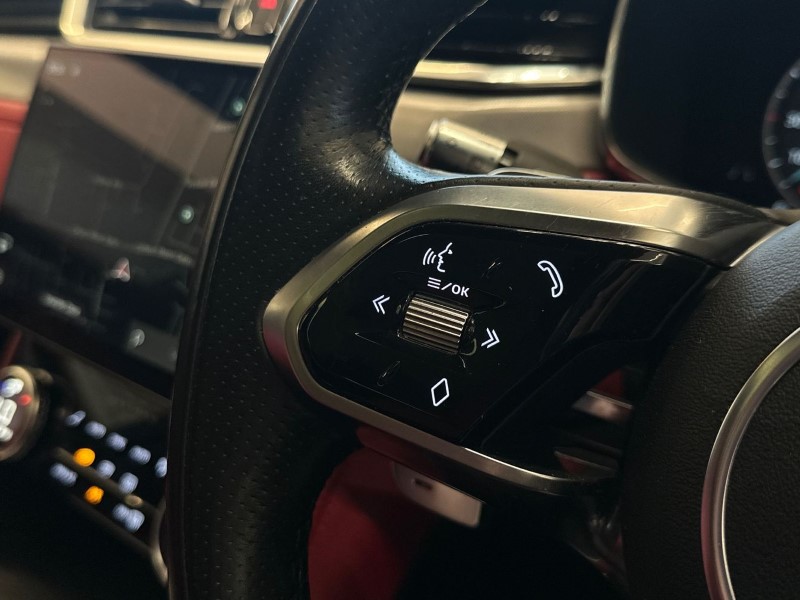 2022 (22) JAGUAR F-PACE 2.0 P400e R-Dynamic SE 5dr Auto AWD 4978275