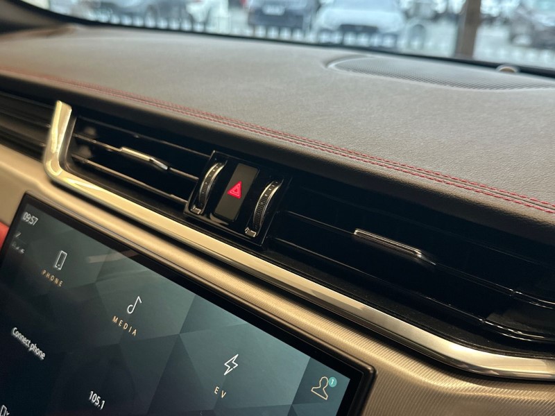 2022 (22) JAGUAR F-PACE 2.0 P400e R-Dynamic SE 5dr Auto AWD 4978282