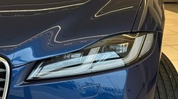 2022 (22) JAGUAR F-PACE 2.0 P400e R-Dynamic SE 5dr Auto AWD 4978264