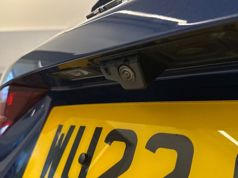 2022 (22) JAGUAR F-PACE 2.0 P400e R-Dynamic SE 5dr Auto AWD 4978289