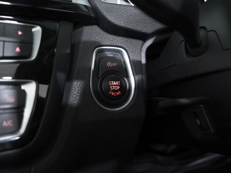 2016 (66) BMW 4 SERIES 430d M Sport 2dr Auto [Professional Media] 4513238